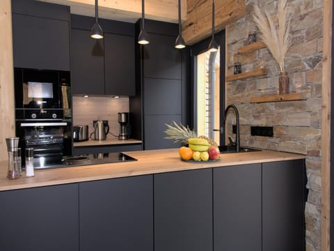 Chalet | Private kitchen | Highchair