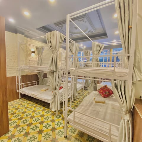 Shared Dormitory, Mixed Dorm, Non Smoking, City View | Free WiFi