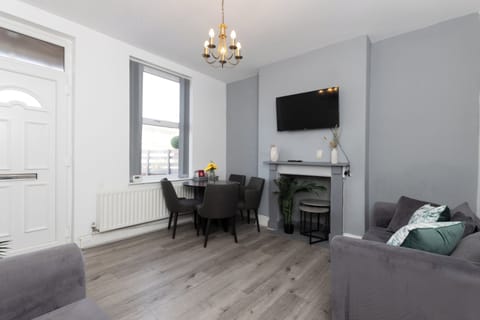 House | Living area | TV, fireplace