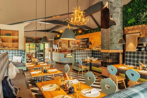 House | Dining