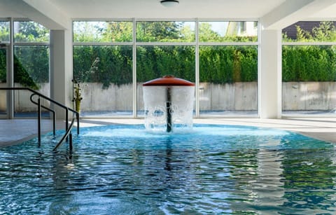 Apartment | Pool | Outdoor pool