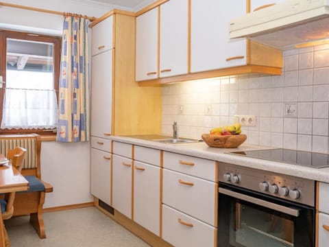 Apartment | Private kitchen | Electric kettle