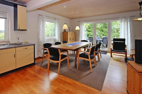 House | Dining