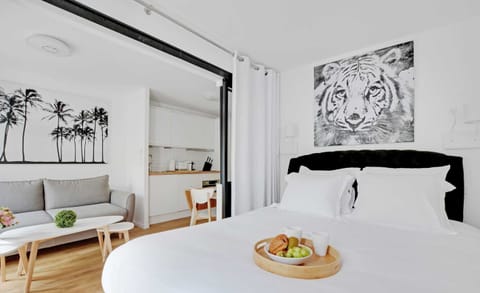 Apartment | 1 bedroom, iron/ironing board, bed sheets