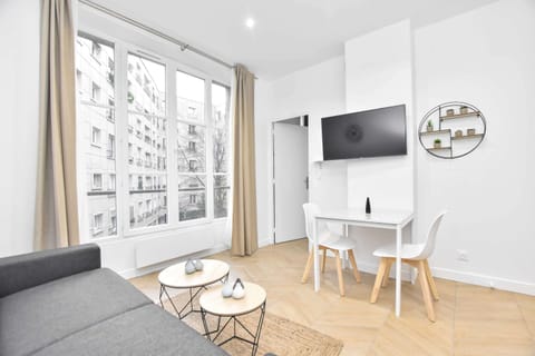 Apartment | Living area