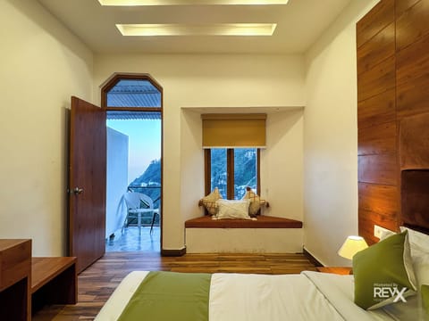 Family Room, Mountain View | Free WiFi, bed sheets