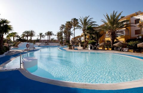 Apartment, 2 Bedrooms, Terrace, Ocean View | Pool | Outdoor pool