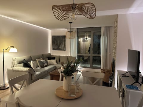 Apartment, 2 Bedrooms, Accessible, Terrace | Living room