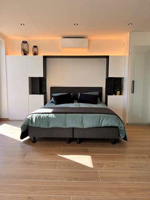 Comfort Double Room, Garden View | Desk, blackout drapes, free WiFi