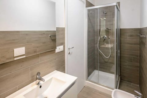 Comfort Room | Desk, soundproofing, free WiFi