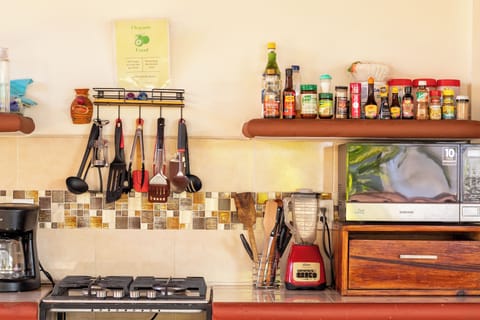 Private Room with Double Bed | Private kitchen | Full-size fridge, microwave, stovetop, blender