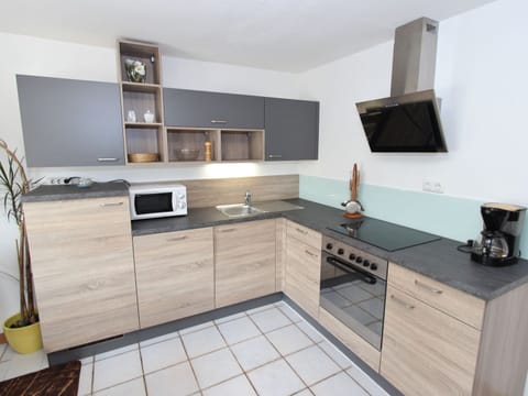 Fridge, microwave, coffee/tea maker