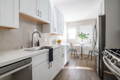 Apartment, 1 Bedroom | Private kitchen | Full-size fridge, coffee/tea maker, electric kettle