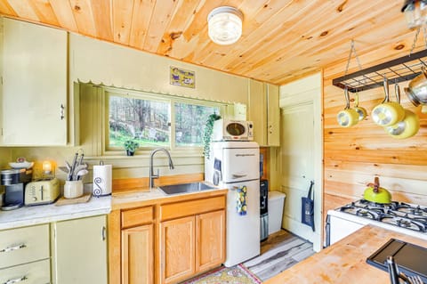 Cottage (2 Bedrooms) | Interior