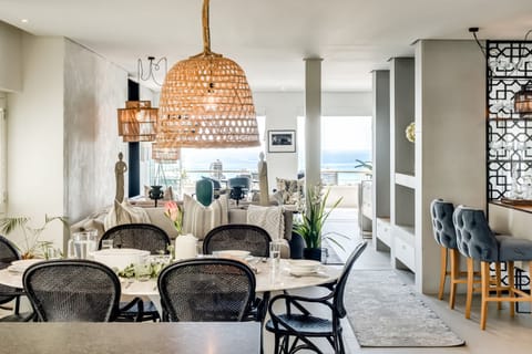 Apartment | 3 bedrooms, desk, Internet