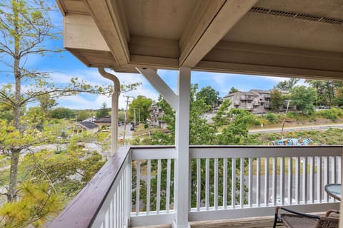 Suite, 1 Bedroom | Property grounds