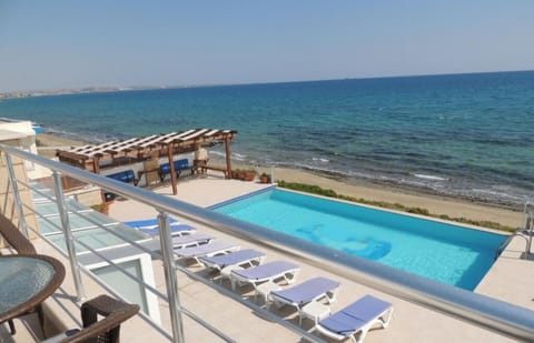 Villa | Pool | Outdoor pool