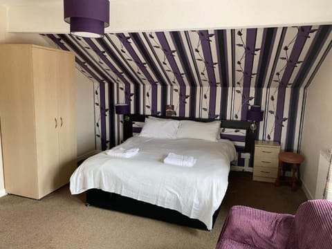 Superior Double Room | Desk, free WiFi, bed sheets