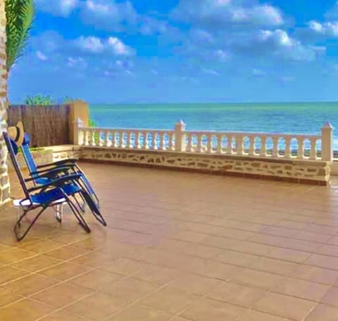Apartment | Terrace/patio
