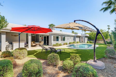 House (5 Bedrooms) | Interior