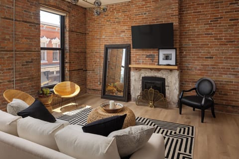 Standard Room | Living area