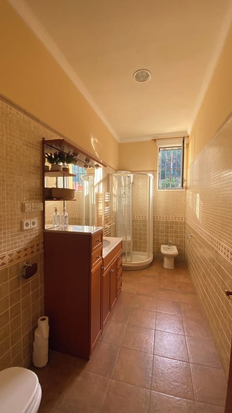 Room, 1 Bedroom, Smoking, Private Pool | Bathroom