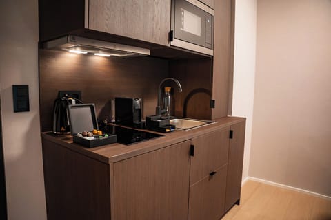 Family Duplex, 2 Bedrooms | Private kitchen | Espresso maker, coffee/tea maker, electric kettle