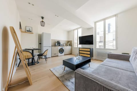 Apartment | Living area