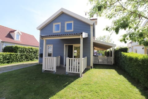 House | Exterior