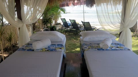 Couples treatment rooms, beach massages, manicures and pedicures