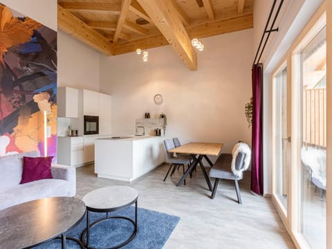 Apartment | Living room