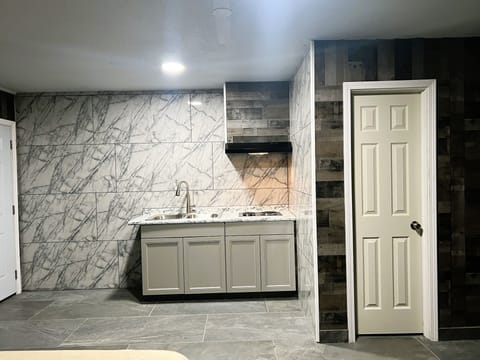 Standard Single Room, Non Smoking, Kitchenette