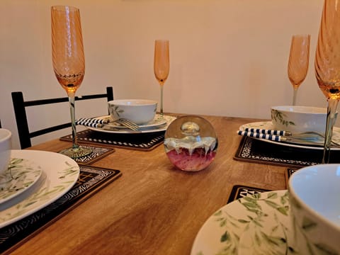 House | Dining
