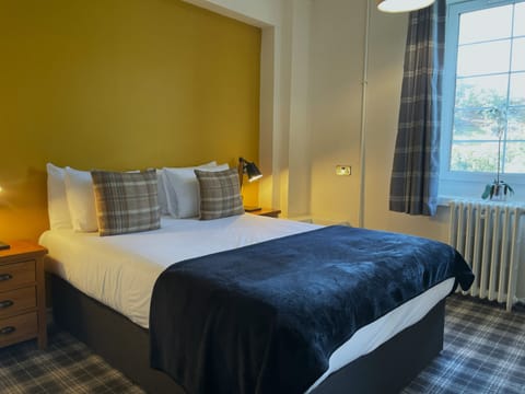 Double Room | 1 bedroom, premium bedding, iron/ironing board, free WiFi