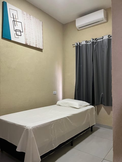 WiFi (free), bed sheets