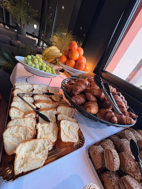 Daily buffet breakfast (EUR 18 per person)