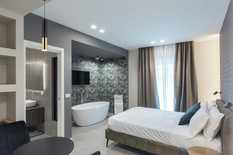 Luxury Double Room, Balcony, City View | Free minibar, desk, laptop workspace, soundproofing