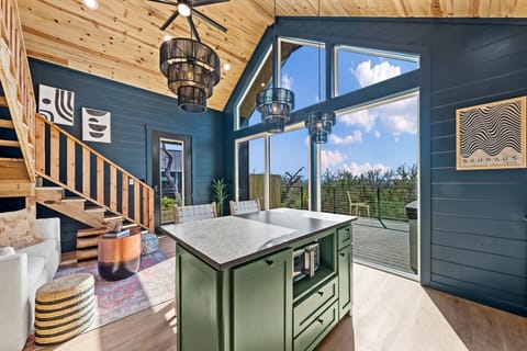 Standard Tree House, 1 Bedroom | Private kitchenette | Mini-fridge, oven, cookware/dishes/utensils