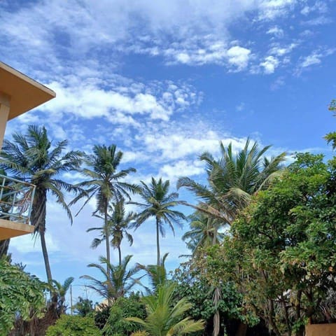 Deluxe Room, Balcony, Sea View | Living area