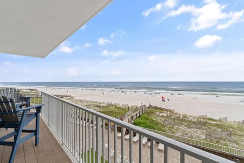 Condo, Multiple Beds (Romar Place 305) | Property grounds