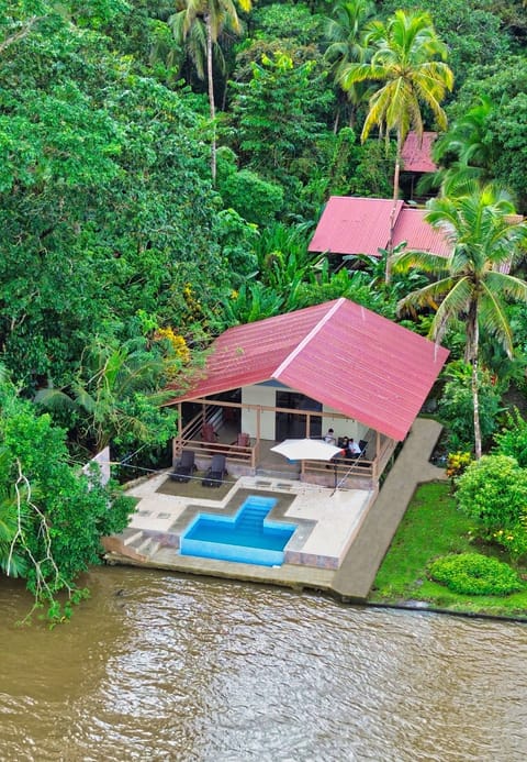 Superior Tent, Private Pool, Lagoon View | Blackout drapes, WiFi (free), bed sheets