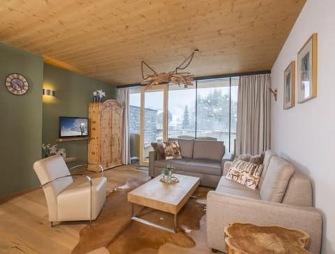 House | Living room