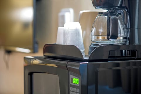 Family Suite, 2 Full and 1 Queen Bed | Free WiFi, bed sheets, wheelchair access