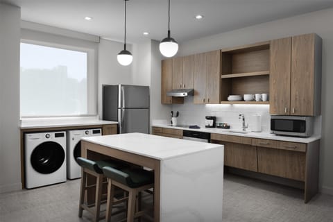 Suite, 1 King Bed, Accessible (Roll-In Shower) | Private kitchen