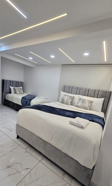 Superior Triple Room | Free WiFi, bed sheets