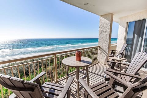 Apartment (2 Bedrooms) | Front of property