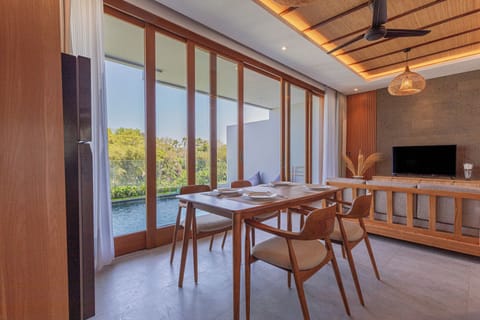 Villa, 2 Bedrooms, Private Pool | In-room dining