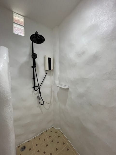 Shower, towels, soap, shampoo