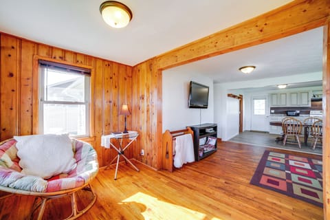 House (2 Bedrooms) | Interior