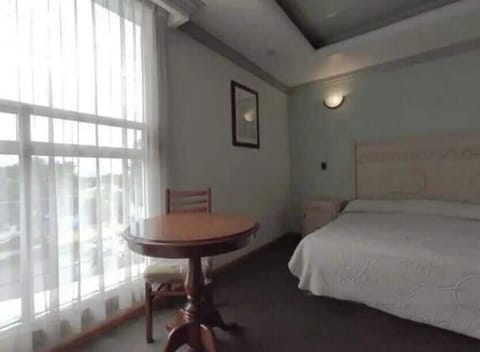 Comfort Suite, City View | Laptop workspace, free WiFi